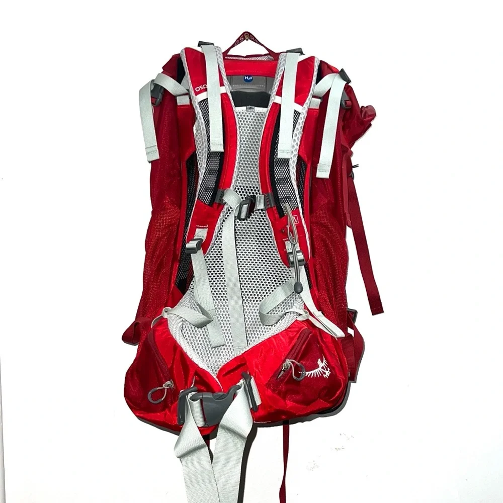 Osprey Men's Red Stratos 50 M/L 48-58cm